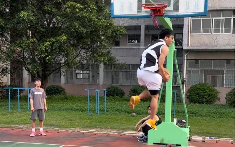 伤病不仅令