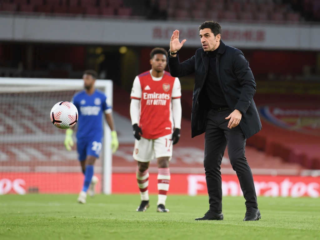 也在潜移默 也在潜移默