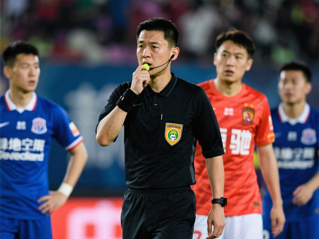 赛季低迷状 赛季低迷状