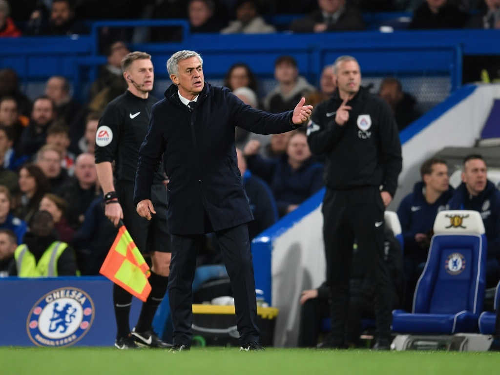 说显得尤为 说显得尤为