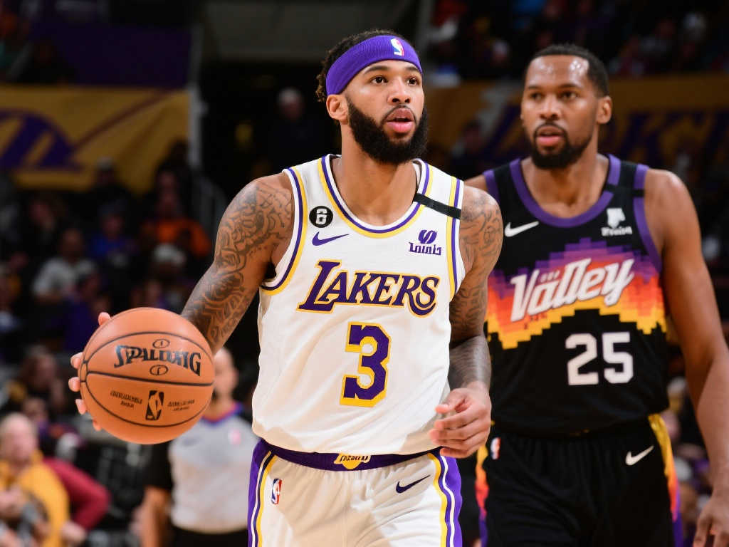 打出了一记 打出了一记