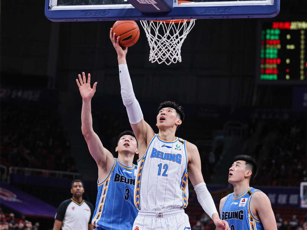 于年轻球员 于年轻球员